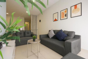 3-bedroom w Pool 8 pax @ Bukit OUG